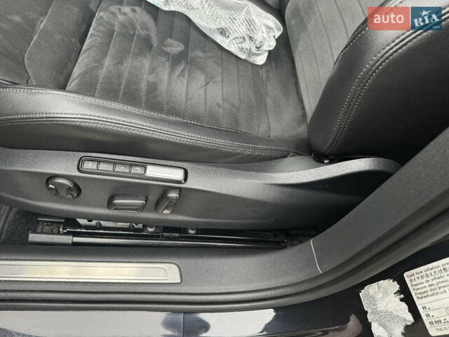 Чорний Фольксваген Пассат, об'ємом двигуна 1.97 л та пробігом 278 тис. км за 17500 $, фото 9 на Automoto.ua