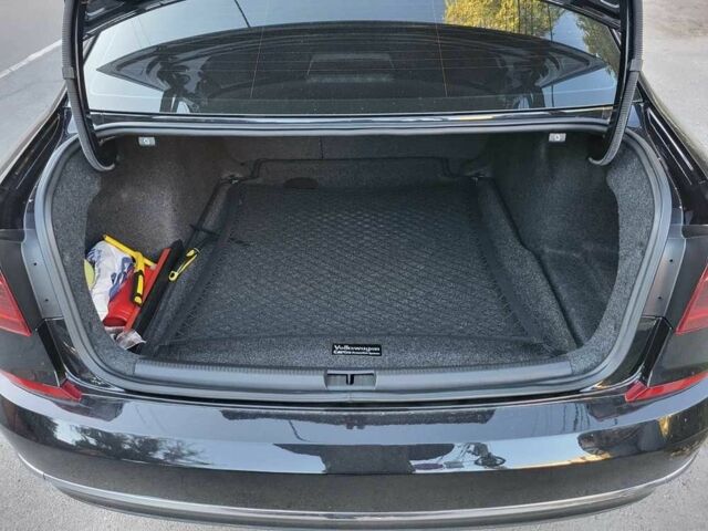 Черный Фольксваген Пассат, объемом двигателя 2 л и пробегом 73 тыс. км за 16075 $, фото 3 на Automoto.ua