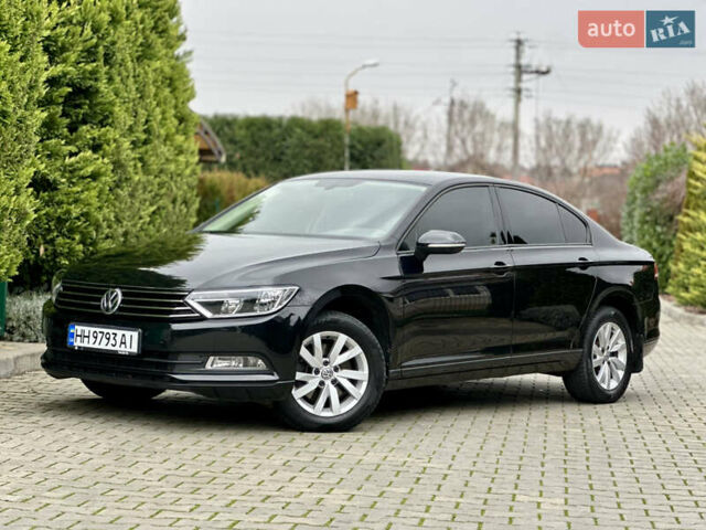 Черный Фольксваген Пассат, объемом двигателя 1.97 л и пробегом 80 тыс. км за 19900 $, фото 1 на Automoto.ua