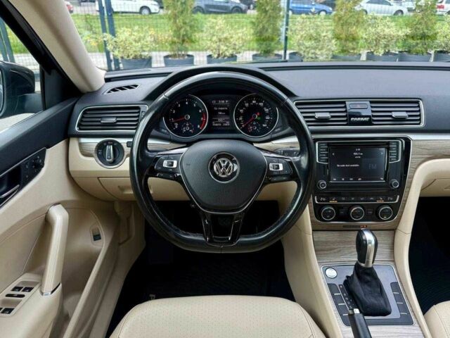 Чорний Фольксваген Пассат, об'ємом двигуна 2 л та пробігом 154 тис. км за 14700 $, фото 13 на Automoto.ua