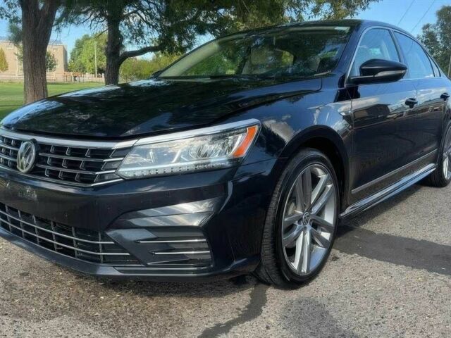 Черный Фольксваген Пассат, объемом двигателя 1.8 л и пробегом 50 тыс. км за 5700 $, фото 2 на Automoto.ua