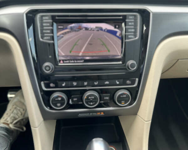 Чорний Фольксваген Пассат, об'ємом двигуна 1.8 л та пробігом 183 тис. км за 13899 $, фото 11 на Automoto.ua