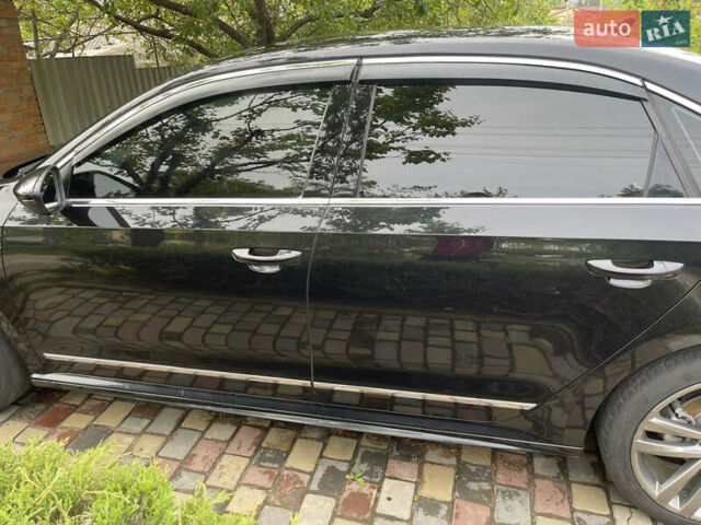 Черный Фольксваген Пассат, объемом двигателя 1.8 л и пробегом 149 тыс. км за 12500 $, фото 10 на Automoto.ua