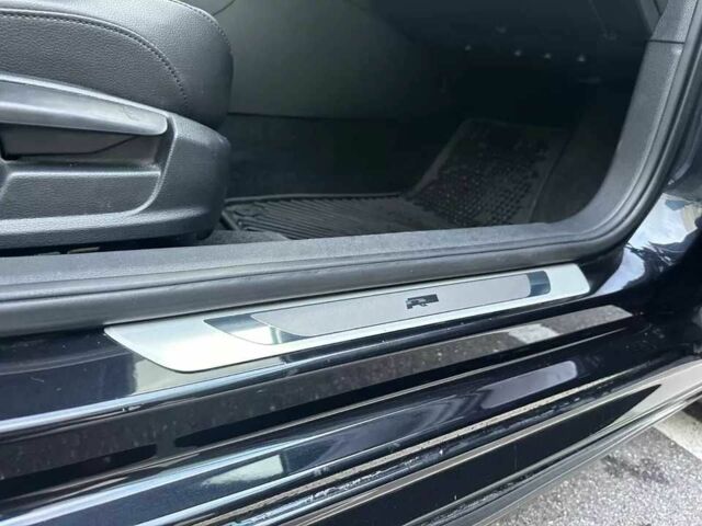 Черный Фольксваген Пассат, объемом двигателя 2 л и пробегом 75 тыс. км за 2300 $, фото 10 на Automoto.ua