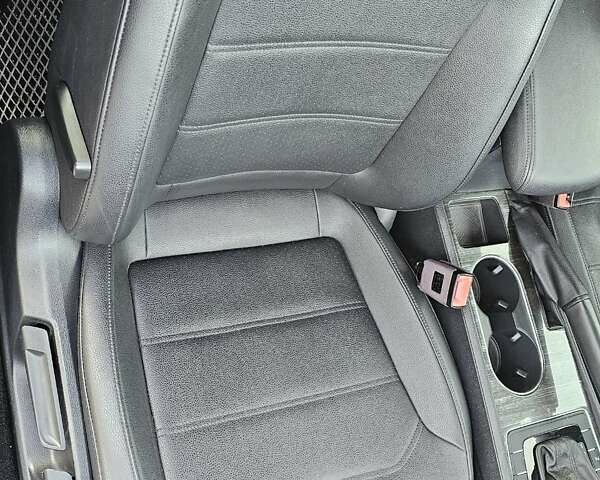 Черный Фольксваген Пассат, объемом двигателя 1.98 л и пробегом 200 тыс. км за 10800 $, фото 18 на Automoto.ua