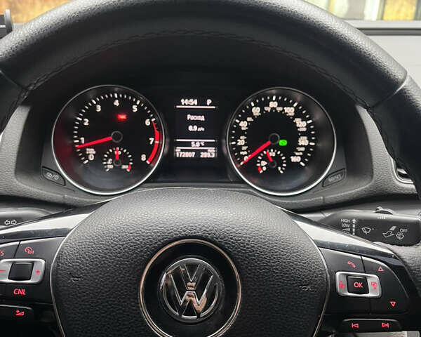 Черный Фольксваген Пассат, объемом двигателя 1.8 л и пробегом 172 тыс. км за 11500 $, фото 6 на Automoto.ua