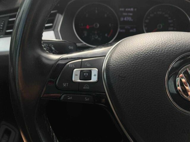 Черный Фольксваген Пассат, объемом двигателя 1.6 л и пробегом 313 тыс. км за 13490 $, фото 10 на Automoto.ua