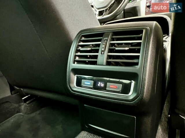 Черный Фольксваген Пассат, объемом двигателя 1.97 л и пробегом 308 тыс. км за 14450 $, фото 62 на Automoto.ua