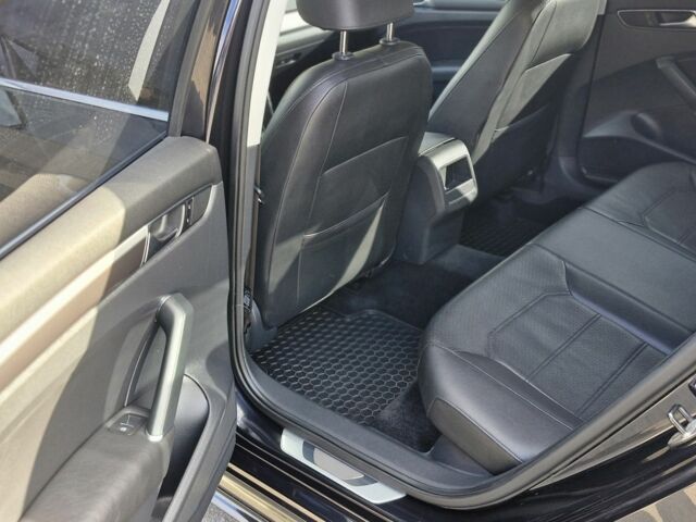 Чорний Фольксваген Пассат, об'ємом двигуна 1 л та пробігом 121 тис. км за 15500 $, фото 11 на Automoto.ua