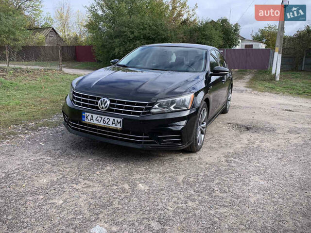 Черный Фольксваген Пассат, объемом двигателя 2 л и пробегом 261 тыс. км за 13200 $, фото 1 на Automoto.ua