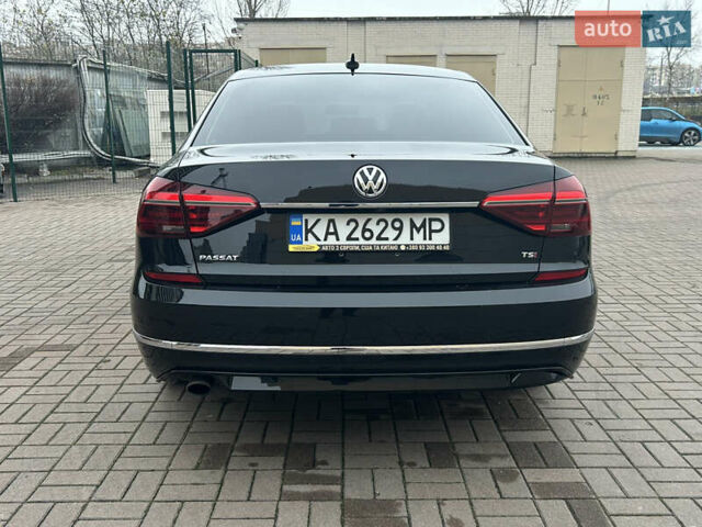 Черный Фольксваген Пассат, объемом двигателя 1.8 л и пробегом 127 тыс. км за 14000 $, фото 14 на Automoto.ua