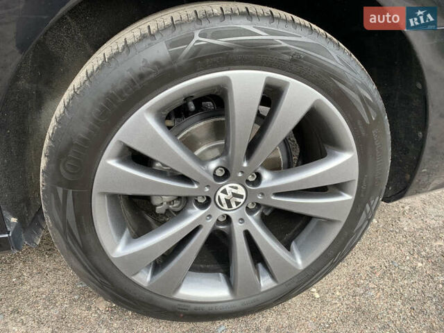 Черный Фольксваген Пассат, объемом двигателя 2 л и пробегом 261 тыс. км за 13200 $, фото 14 на Automoto.ua