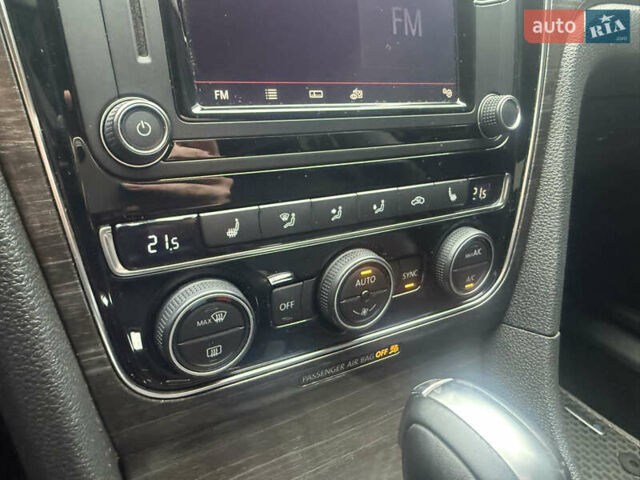 Чорний Фольксваген Пассат, об'ємом двигуна 2 л та пробігом 66 тис. км за 16200 $, фото 45 на Automoto.ua