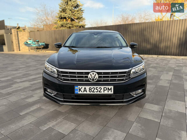 Чорний Фольксваген Пассат, об'ємом двигуна 1.8 л та пробігом 153 тис. км за 14800 $, фото 10 на Automoto.ua