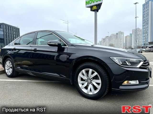 Чорний Фольксваген Пассат, об'ємом двигуна 1.6 л та пробігом 128 тис. км за 16300 $, фото 4 на Automoto.ua