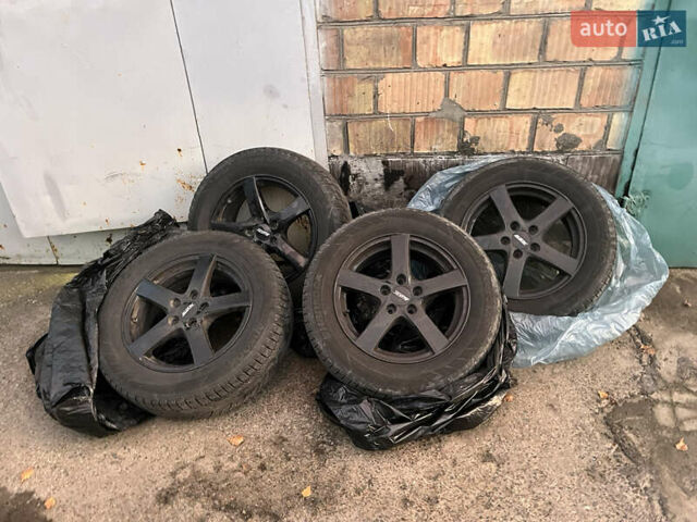 Чорний Фольксваген Пассат, об'ємом двигуна 1.8 л та пробігом 267 тис. км за 14800 $, фото 31 на Automoto.ua