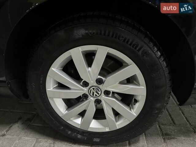 Чорний Фольксваген Пассат, об'ємом двигуна 1.97 л та пробігом 207 тис. км за 17900 $, фото 4 на Automoto.ua