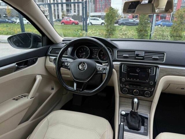 Чорний Фольксваген Пассат, об'ємом двигуна 2 л та пробігом 154 тис. км за 14700 $, фото 19 на Automoto.ua