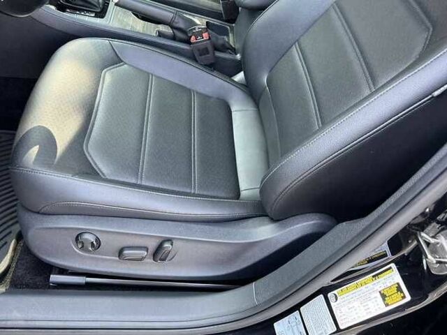 Черный Фольксваген Пассат, объемом двигателя 2 л и пробегом 80 тыс. км за 9000 $, фото 4 на Automoto.ua