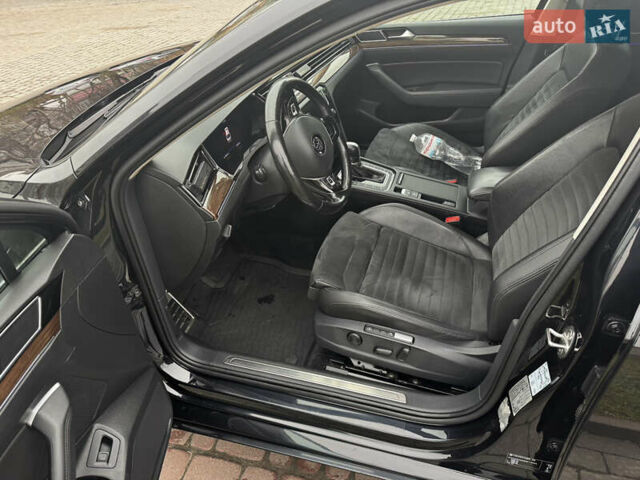 Чорний Фольксваген Пассат, об'ємом двигуна 1.97 л та пробігом 278 тис. км за 17500 $, фото 24 на Automoto.ua