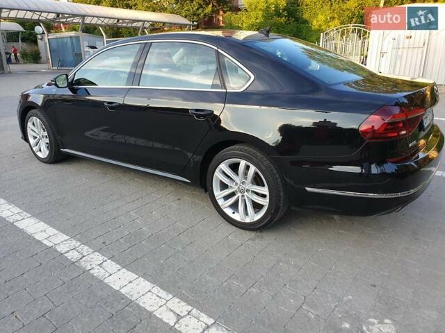 Черный Фольксваген Пассат, объемом двигателя 2 л и пробегом 143 тыс. км за 19300 $, фото 1 на Automoto.ua