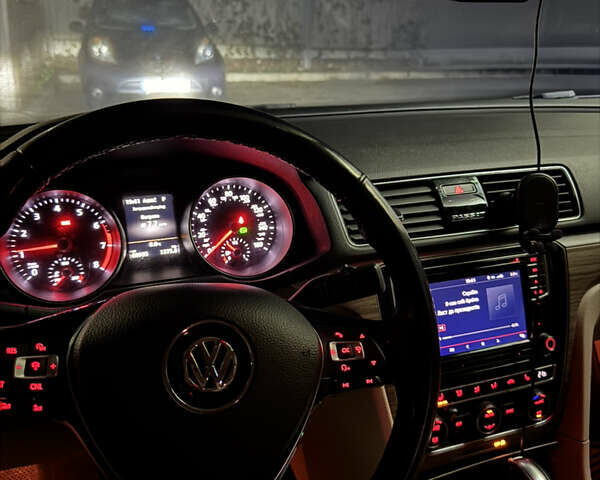 Черный Фольксваген Пассат, объемом двигателя 2 л и пробегом 69 тыс. км за 18500 $, фото 13 на Automoto.ua