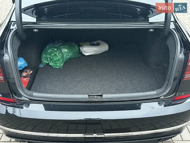 Черный Фольксваген Пассат, объемом двигателя 1.8 л и пробегом 127 тыс. км за 14000 $, фото 31 на Automoto.ua