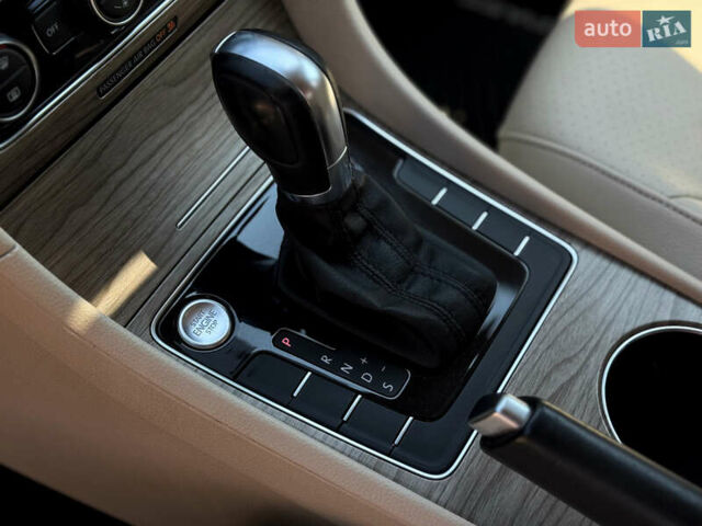 Чорний Фольксваген Пассат, об'ємом двигуна 1.8 л та пробігом 72 тис. км за 15500 $, фото 27 на Automoto.ua