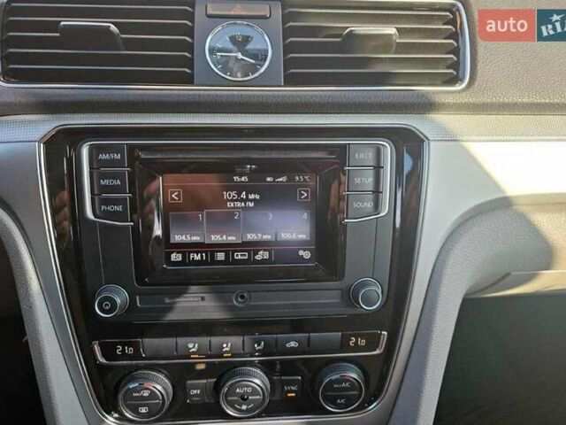 Чорний Фольксваген Пассат, об'ємом двигуна 1.8 л та пробігом 135 тис. км за 12500 $, фото 12 на Automoto.ua