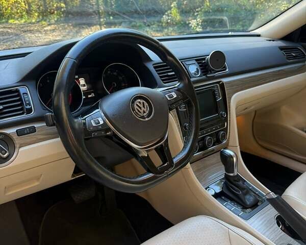 Фольксваген Пассат 2017 в Трускавце на Automoto.ua Черный Фольксваген Пассат, объемом двигателя 1.8 л и пробегом 189 тыс. км за 16500 $, фото 14 на Automoto.ua