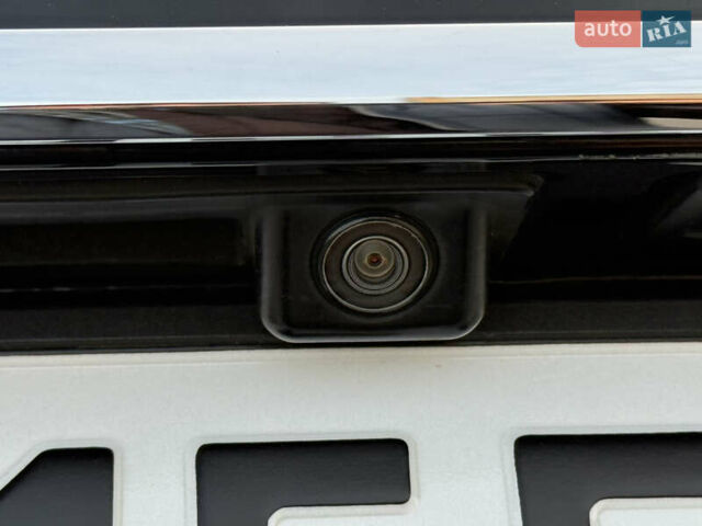 Черный Фольксваген Пассат, объемом двигателя 1.98 л и пробегом 112 тыс. км за 15200 $, фото 25 на Automoto.ua