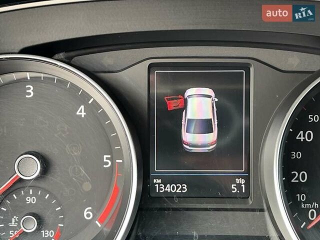 Чорний Фольксваген Пассат, об'ємом двигуна 1.97 л та пробігом 135 тис. км за 20000 $, фото 12 на Automoto.ua