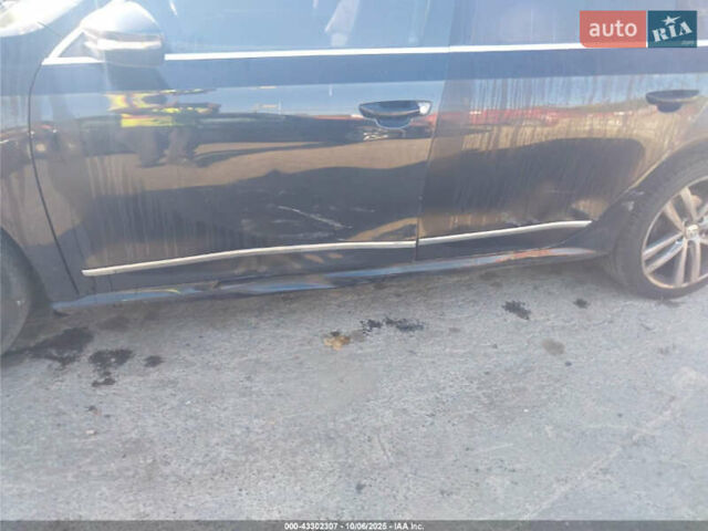 Черный Фольксваген Пассат, объемом двигателя 1.8 л и пробегом 88 тыс. км за 2000 $, фото 4 на Automoto.ua