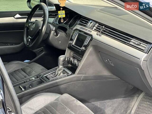 Черный Фольксваген Пассат, объемом двигателя 2 л и пробегом 181 тыс. км за 21990 $, фото 21 на Automoto.ua