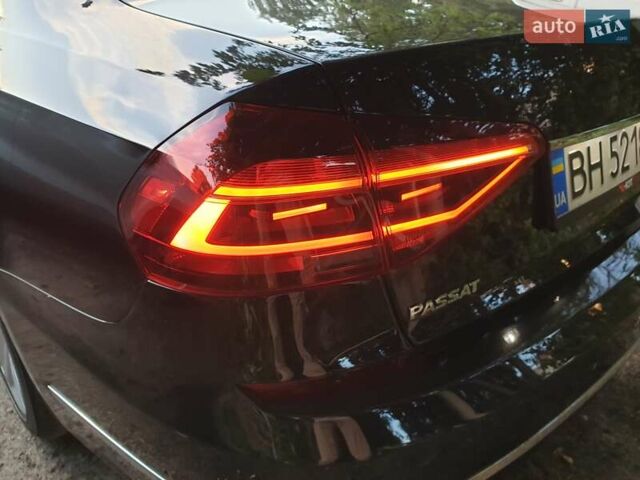 Черный Фольксваген Пассат, объемом двигателя 2 л и пробегом 143 тыс. км за 19300 $, фото 30 на Automoto.ua