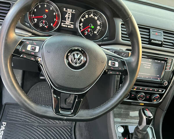 Черный Фольксваген Пассат, объемом двигателя 2 л и пробегом 149 тыс. км за 13700 $, фото 18 на Automoto.ua