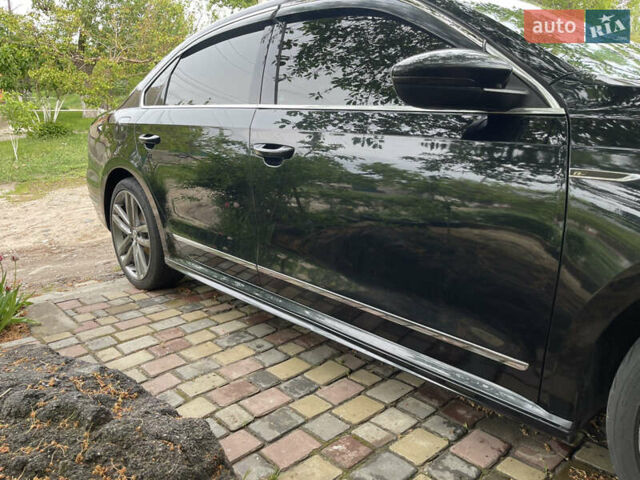 Черный Фольксваген Пассат, объемом двигателя 1.8 л и пробегом 149 тыс. км за 12500 $, фото 9 на Automoto.ua