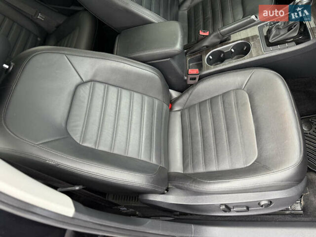 Черный Фольксваген Пассат, объемом двигателя 1.98 л и пробегом 132 тыс. км за 16900 $, фото 24 на Automoto.ua