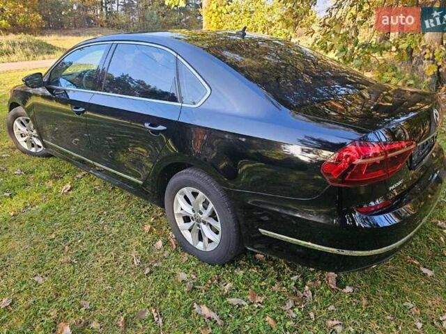 Чорний Фольксваген Пассат, об'ємом двигуна 1.8 л та пробігом 135 тис. км за 12500 $, фото 6 на Automoto.ua