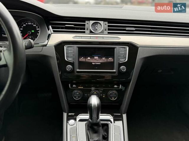 Чорний Фольксваген Пассат, об'ємом двигуна 1.8 л та пробігом 117 тис. км за 20700 $, фото 20 на Automoto.ua