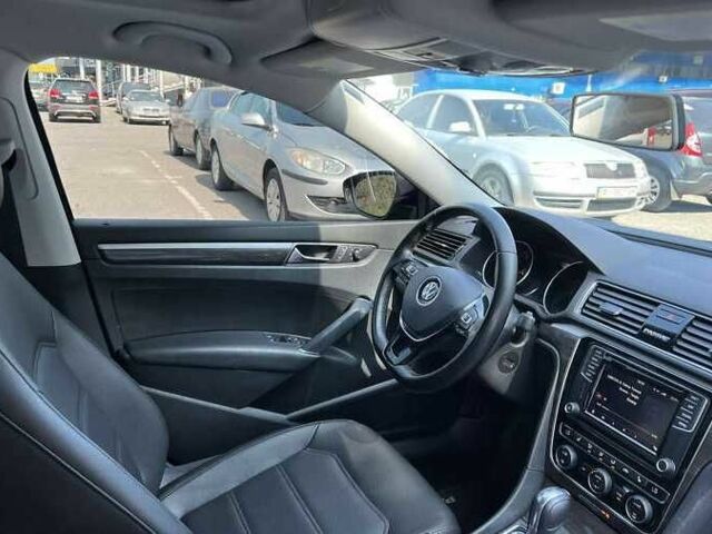 Черный Фольксваген Пассат, объемом двигателя 2 л и пробегом 80 тыс. км за 9000 $, фото 7 на Automoto.ua