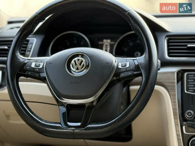 Черный Фольксваген Пассат, объемом двигателя 1.98 л и пробегом 112 тыс. км за 15200 $, фото 30 на Automoto.ua