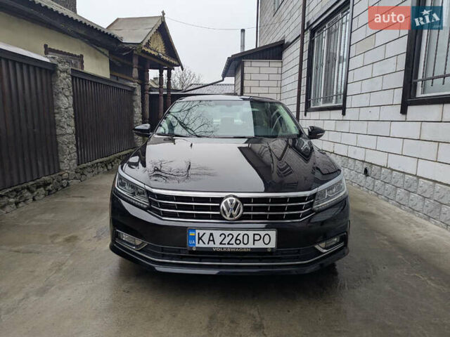 Черный Фольксваген Пассат, объемом двигателя 1.8 л и пробегом 151 тыс. км за 14500 $, фото 3 на Automoto.ua