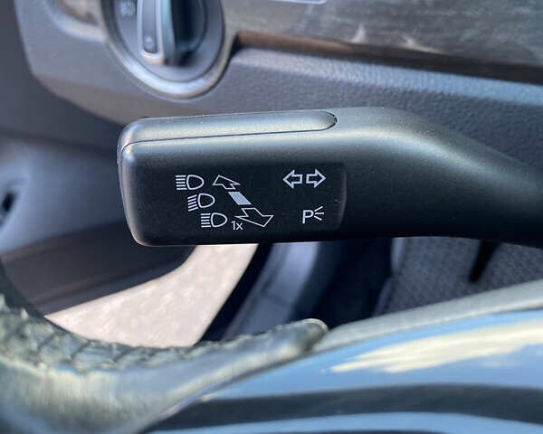 Черный Фольксваген Пассат, объемом двигателя 1.98 л и пробегом 142 тыс. км за 15800 $, фото 19 на Automoto.ua