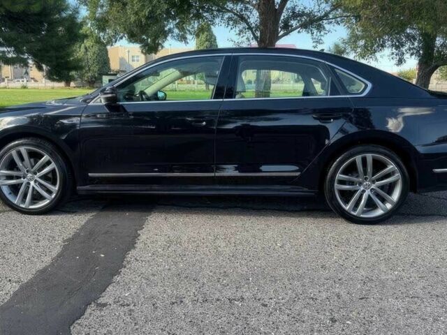 Чорний Фольксваген Пассат, об'ємом двигуна 1.8 л та пробігом 59 тис. км за 12100 $, фото 3 на Automoto.ua