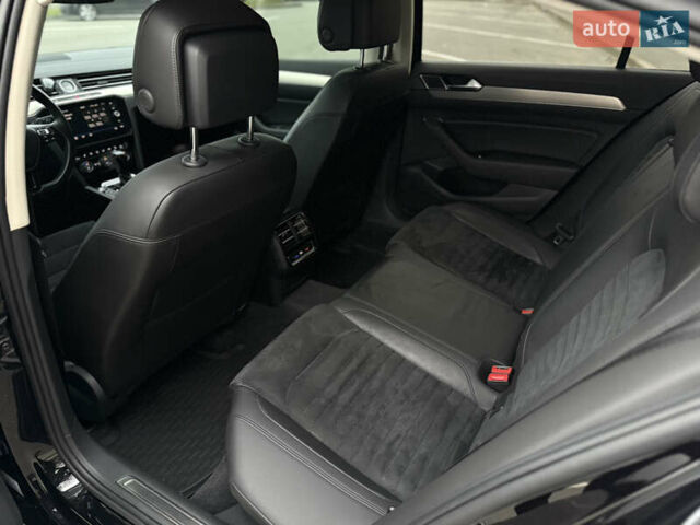 Чорний Фольксваген Пассат, об'ємом двигуна 1.97 л та пробігом 102 тис. км за 21700 $, фото 8 на Automoto.ua