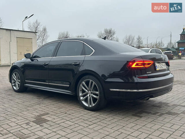 Черный Фольксваген Пассат, объемом двигателя 1.8 л и пробегом 127 тыс. км за 14000 $, фото 19 на Automoto.ua