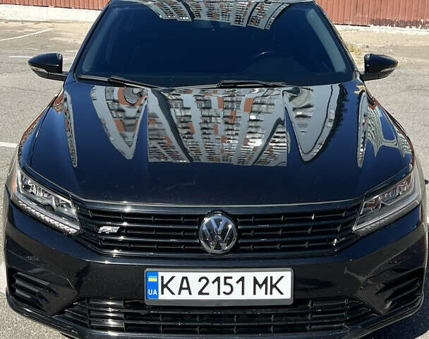 Черный Фольксваген Пассат, объемом двигателя 1.8 л и пробегом 122 тыс. км за 14900 $, фото 4 на Automoto.ua