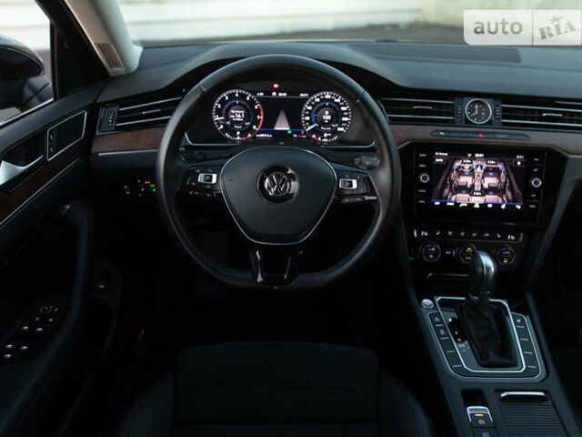 Черный Фольксваген Пассат, объемом двигателя 1.8 л и пробегом 110 тыс. км за 23500 $, фото 23 на Automoto.ua