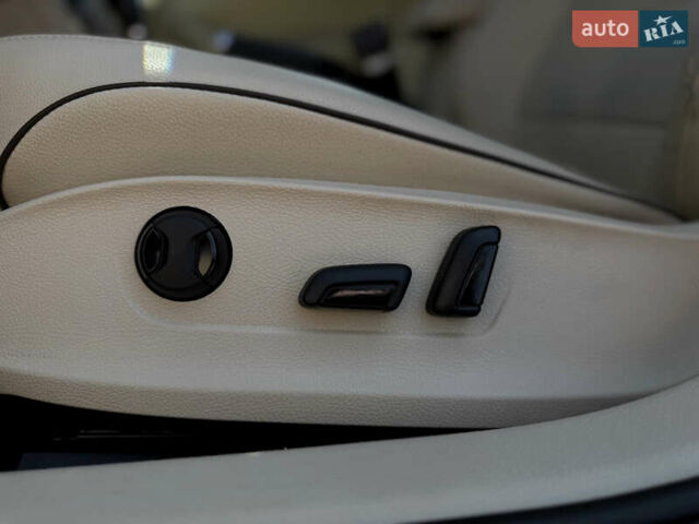 Чорний Фольксваген Пассат, об'ємом двигуна 1.8 л та пробігом 72 тис. км за 15500 $, фото 15 на Automoto.ua